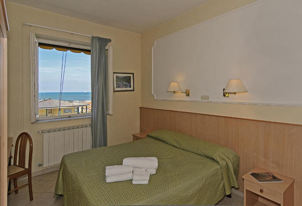 Hotel Bahia Viareggio Quarto foto